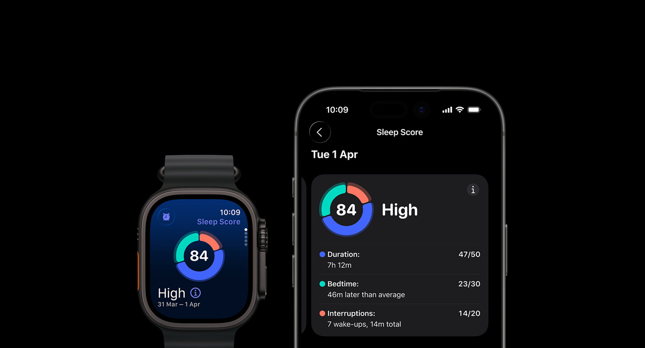 Sleep score circle graph and rating on Apple Watch Ultra 3, full analysis open on paired iPhone